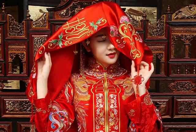 中国古代的新娘，为什么要蒙红盖头？这与神话传说有关