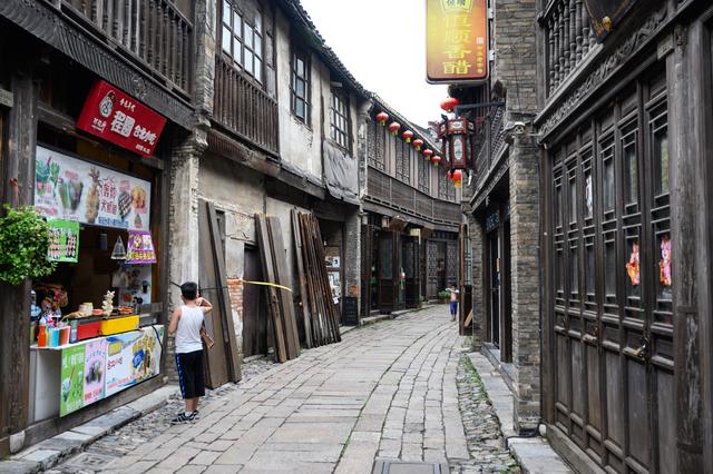 在镇江的这条古街上，可以看到的六朝至清代的历史踪迹